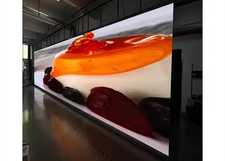 Modulo a LED di vendita calda P4 Indoor Outdoor Full Color High Fresh Video Wall Special Soft Flexible LED Screen Digital Signage