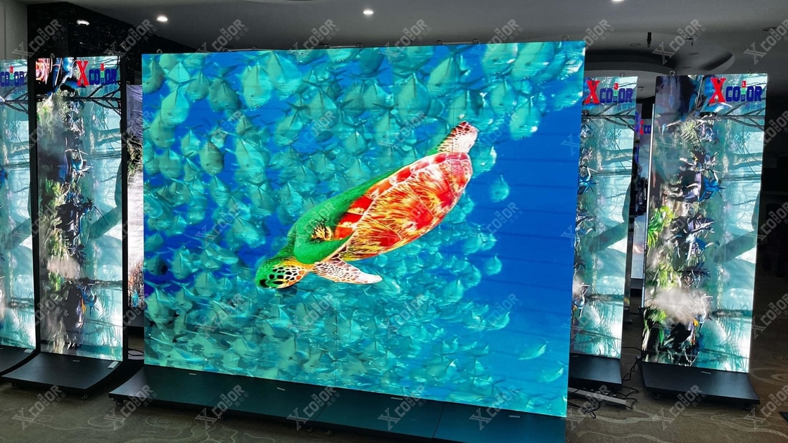 960*960mm Dimensione del gabinetto Pannello LED RGB 10000 ore Display Life Span per prestazioni durature