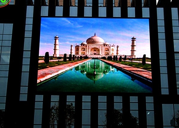 Display LED a colori esteriori SMD P5.95 Display LED a colori esteriori 1R1G1B Pubblicità LED Billboard