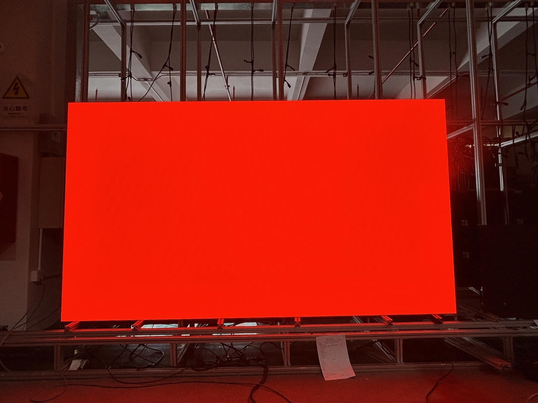 P1.56 Pannelli a LED COB di alta qualità provenienti da fabbriche cinesi, schermi a LED giganti a picco di pixel fini