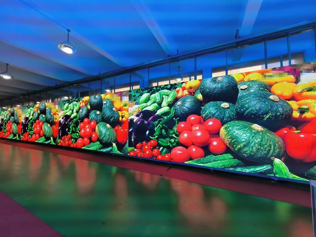 Libera tutto il potenziale del tuo display con il nostro display LED a colori per interni, 3 periodi e il miglior angolo di visione