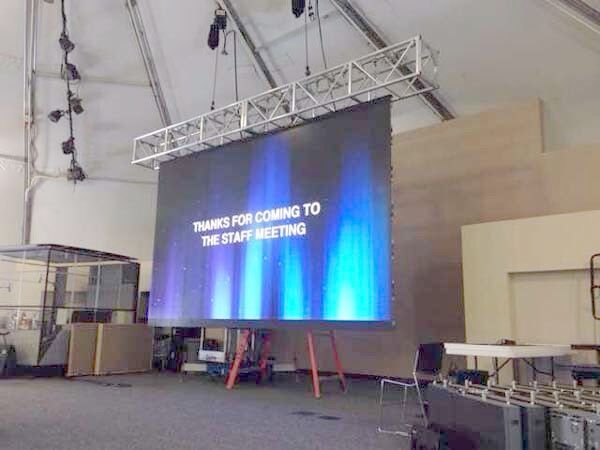 SMD2121 P5 Full Color Stage Indoor LED Die-Casting Aluminum Screen Box di acciaio