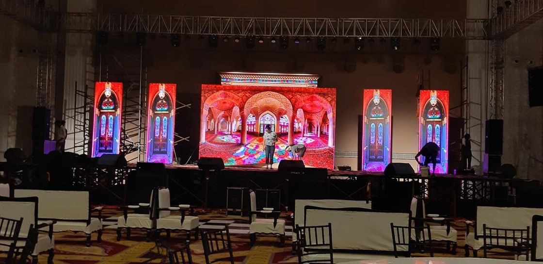 P2.5 Stage Rental Screen Indoor LED Video Wall Screen Modulo di visualizzazione pubblicitaria