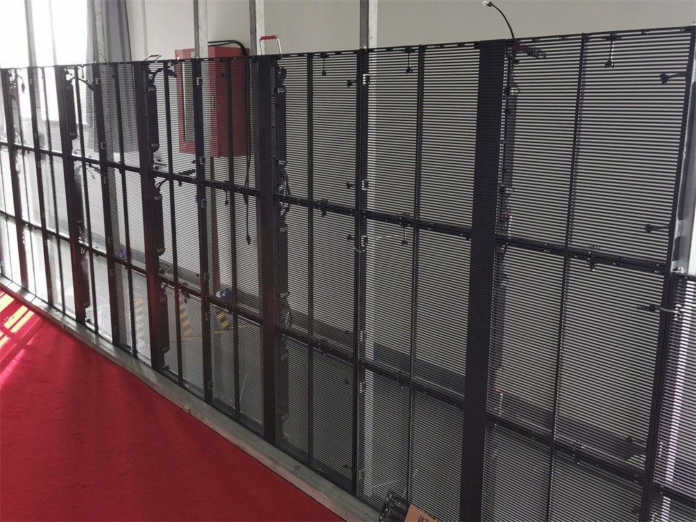 Shopping Mall Moda a colori pieni P3.91-7.82 schermo LED trasparente muro tenda in vetro