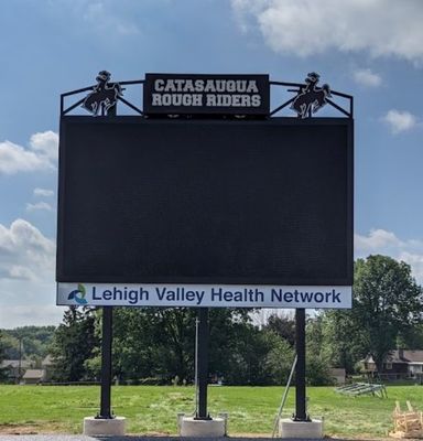 Il gabinetto di 960X960MM ha riparato la video esposizione principale P8/esposizione principale colore pieno all'aperto di pubblicità principale del tabellone per le affissioni del segno grande