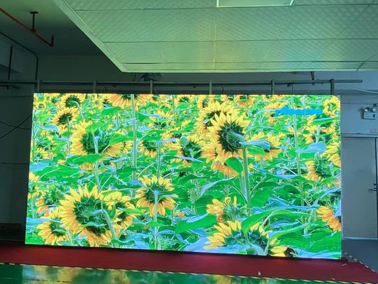 Prezzo buono L'esposizione di LED locativa dell'interno 1R1G1B 640X640mm schermo di alluminio del Governo P2.5 LED della pressofusione in linea