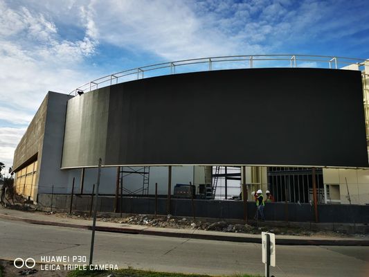 Mobiletto in ferro da 960 x 960 mm con display a LED per esterni ad alta luminosità P6