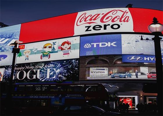 Lo schermo principale all'aperto P10, IP65 impermeabile ha curvato la video parete