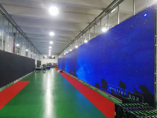 Alto contesto dell'interno della fase dell'esposizione di LED di colore pieno di definizione 3840hz