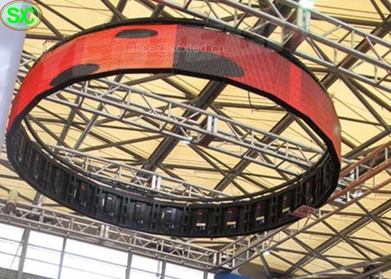 Prezzo buono Tabelloni per le affissioni flessibili RGB 3 della curva LED di alta definizione dell'interno P4 in 1 in linea