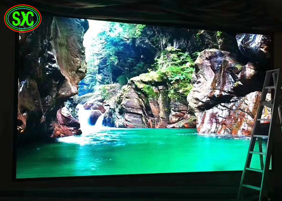 Prezzo buono La video parete senza cuciture ultra sottile dell'esposizione principale Hd passo 3.9mm del pixel del Governo della pressofusione in linea