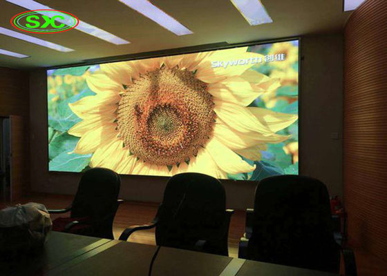 Prezzo buono Schermo di visualizzazione dell'interno del LED P5 di alta risoluzione e di spazio del LED in linea