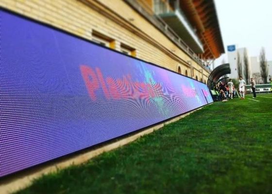 Prezzo buono 64x32 Dot Matrix LED Noleggio per stadi/centri commerciali P4 Alta frequenza di aggiornamento in linea