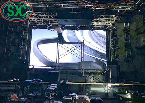 Prezzo buono Risparmio energetico dell'interno del tabellone del LED di alta definizione P4 che appende l'esposizione di LED per la fucilazione di posizione in linea