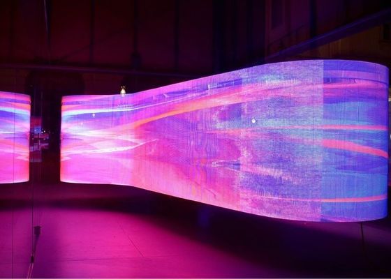 Prezzo buono Schermo LED flessibile a colori P2.5 Soft Film Group Advertising, pixel da 4 mm, cabinet curvo in acciaio in linea