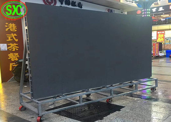 Prezzo buono Schermo locativo all'aperto della parete dell'esposizione di LED video P4.81 LED con la struttura d'acciaio mobile in linea