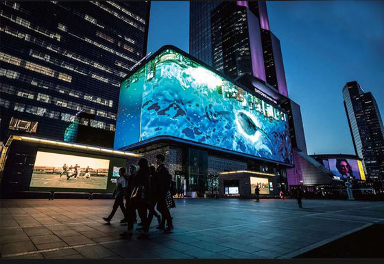 Display LED ad alta risoluzione p10 all'aperto a colori pieni con prestazioni stabili per il segnale di trasmissione televisiva 10mm Pixel Pitch 7000 cd/m2 Luminosità 16.7 milioni di colori IP65/IP54 Protezione 800W/m2 Potenza massima