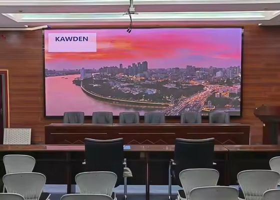 La durata di vita dello schermo LED SMD in alluminio è di 000 ore per un display di lunga durata