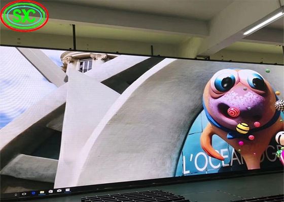 5500nits Luminosità LED pubblicità visualizza il vero pixel 1R1G1B per le esigenze del cliente