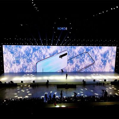 Prezzo buono Experience Marketing schermi a LED con densità di pixel 111111/m2 e angolo di visione di 120° / 60° in linea