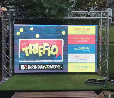 5500 Luminosità Parete LED Esterna a Colori con Durata 000 Ore per Soluzioni Pubblicitarie Esterni