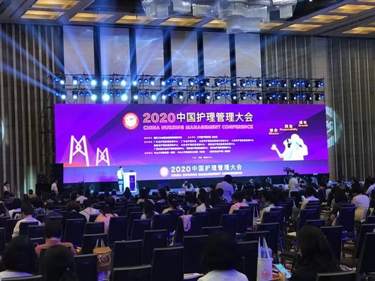 Display LED a colori interiori con 3 periodi