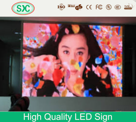Display a LED a colori interni con durata di vita di 10000 ore e angolo di visione migliore di 1m-10m