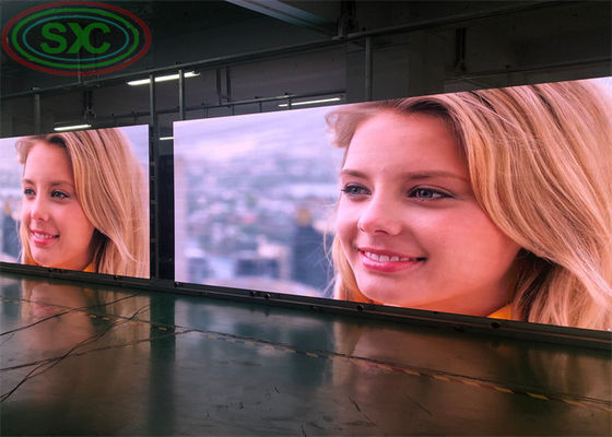 Prezzo buono schermo a LED a traliccio a colori interni P4 noleggio LED display a parete LED per eventi di matrimonio in linea