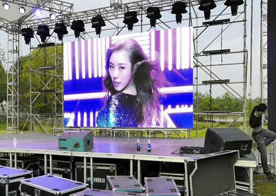 Prezzo buono Schermo a LED da noleggio per esterni P3.91 P4.81 per concerti sul palco 500x500mm con frequenza di aggiornamento 3840 in linea