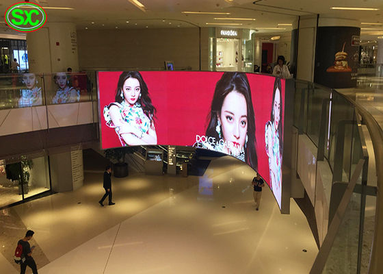 Prezzo buono P6 SMD3528 Display LED sospeso 576mm X576mm Cassa in alluminio standard a fusione 3 anni di garanzia in linea