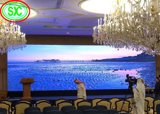 Prezzo buono Display a LED da 2 mm SMD 2121 P3 P3.91 P4.81 per spettacolo sul palco con incapsulazione 1R1G1B Garanzia di 3 anni in linea