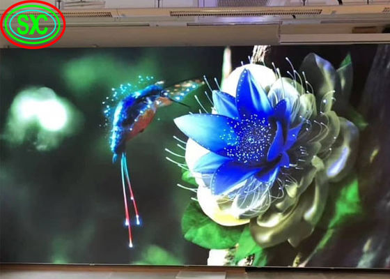 Prezzo buono Pannello LED HD nero SMD per interni ad alta frequenza di aggiornamento di alta qualità, display LED per esterni a passo ridotto P2.5 P2 in linea