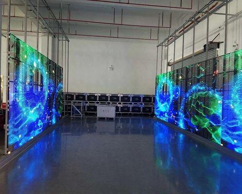 Prezzo buono Bordo di vetro trasparente di pubblicità di finestra P7.82 del LED 3.91mm in linea