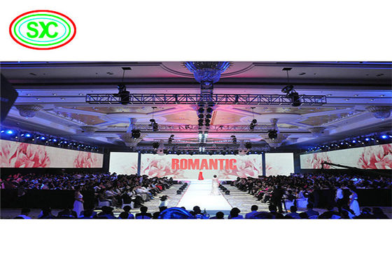 Prezzo buono La fase dell'interno flessibile 1R1G1B LED di conferenza 3mm scherma in linea