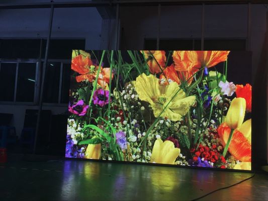 Prezzo buono Display a LED a colori per eventi pubblicitari e video wall P4 ad alta densità con tecnologia di controllo avanzata e ampia compatibilità per immagini mozzafiato in linea