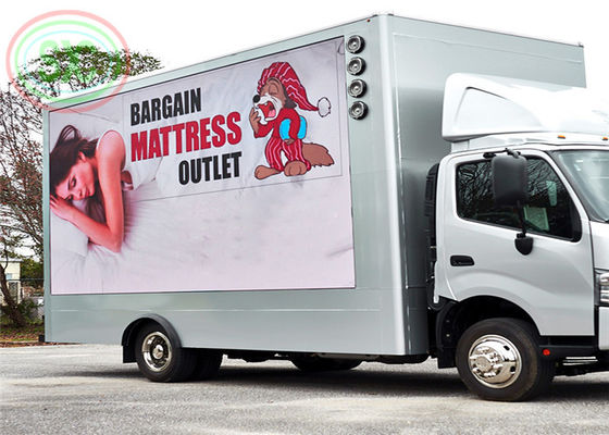 Prezzo buono Il camion mobile In1 LED di RGB 3 visualizza l'esposizione di LED all'aperto impermeabile P8 con la scatola libera di TB in linea