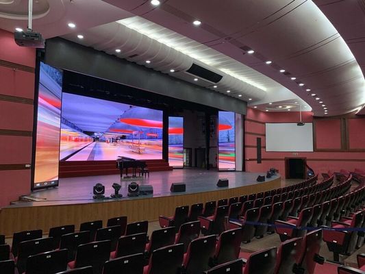Prezzo buono Pannello video wall con display LED a colori per interni da 600 W/M2 P3,91 mm in linea