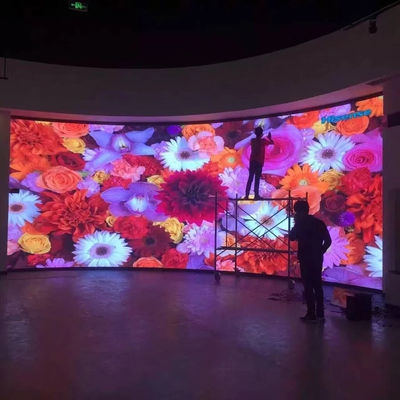 64*32 Modulo di risoluzione di LED Media Wall stabile con conveniente opzione di manutenzione del servizio posteriore