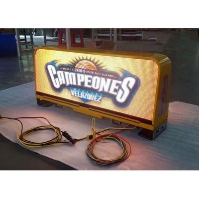 Display di segnale LED personalizzabile per auto con funzione simbolo 192*64 punti Risoluzione dello schermo DC 5V Voltaggio