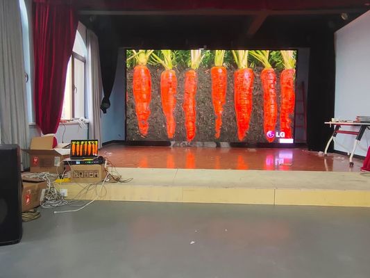 Prezzo buono Tabellone per le affissioni dell'interno della visualizzazione del LED P3 LED per la pubblicità di video esposizione del contesto locativo della fase in linea