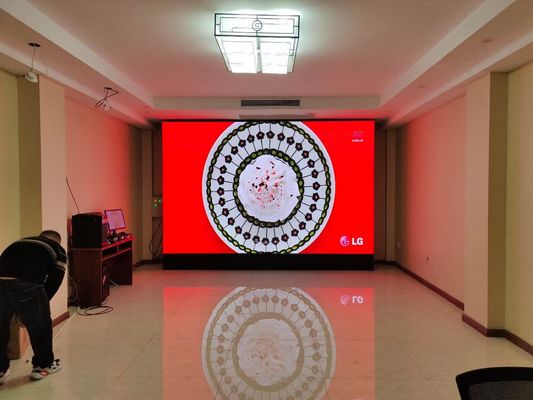 Prezzo buono P3 Display a LED a colori interni Alta luminosità e bilanciamento del bianco regolabile Ideale per il palco in linea