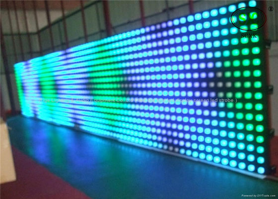 Prezzo buono Esposizione di LED della tenda di P37.5mm in linea