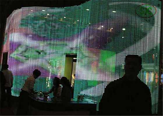 Prezzo buono Schermo di visualizzazione commerciale del LED della tenda di RGB del centro con 30mA DV 5V P25 in linea